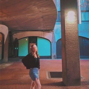 Meet your Posher, Genesis